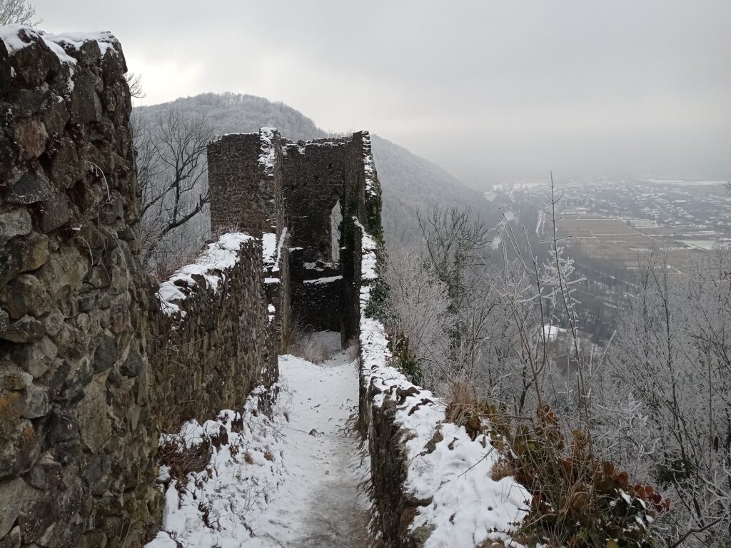 Печи, камины, барбекю